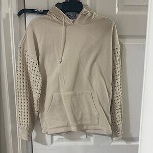 Time and Tru Beige Hoodie with Textured Sleeves